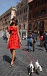 The model (rid) Veronique Francourt in the Piazza  di Spagna - Rome.JPG