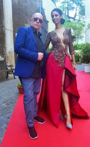 Massimiliano Calandra RAI presenta un abito di Gianni Cirillo Couture