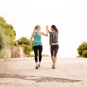 donne-sport-correre-camminare